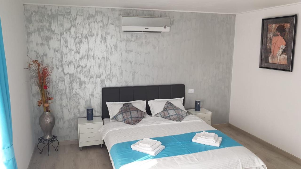 Water Lily Apartment - Self Check-In Gran Varadino Esterno foto